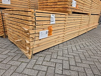 Ca. 84x douglas planken fijnbezaagd, 25x150mm, lengte 500cm - afbeelding 4 van  4