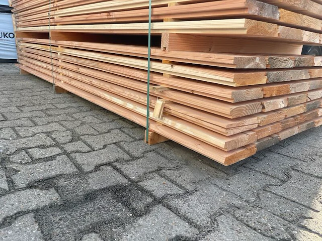 Ca. 84x douglas zweeds rabat, 26x190mm, lengte 300cm - afbeelding 3 van  3