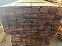 Ca. 84x grenen channelsiding bruin geïmpregneerd, 18x140mm, lengte 510cm - afbeelding 2 van  3
