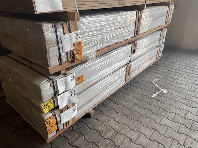 Ca. 84x guyana teak dekdelen gevingerlast, 21x70mm, lengte 300cm - afbeelding 4 van  4