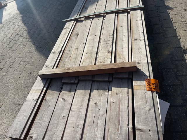 Ca. 84x thermo vuren channelsiding, 18x142mm, lengte 5/250cm, 79/300cm - afbeelding 1 van  3