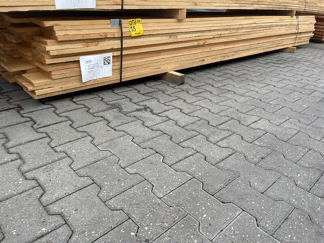 Ca. 85x douglas planken fijnbezaagd, 22x200mm, lengte 400cm - afbeelding 4 van  4