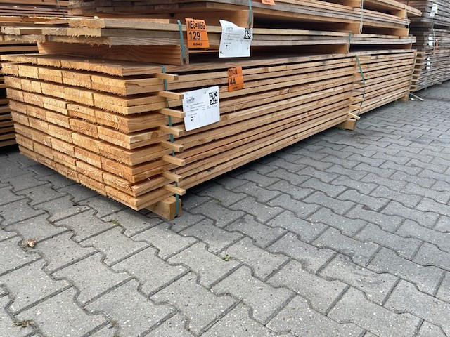 Ca. 85x douglas planken fijnbezaagd, 22x200mm, lengte 400cm - afbeelding 4 van  4