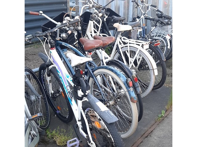 Ca. 85x fiets, o.a cortina - afbeelding 13 van  26