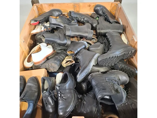 Ca. 85x paar diverse schoenen - afbeelding 2 van  8