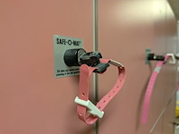 Ca. 8,65 meter dubbelzijdige lockerkast module — 162x locker safe-o-mat - afbeelding 14 van  16