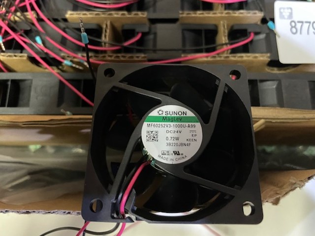 Ca. 86x koel ventilatortjes sunon, maglev - afbeelding 4 van  4