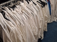 Ca. 86x witte blouses - afbeelding 1 van  8