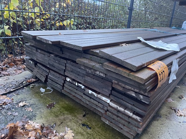 Ca. 87x guyana teak planken geschaafd, 16x140mm, lengte 400cm - afbeelding 3 van  3