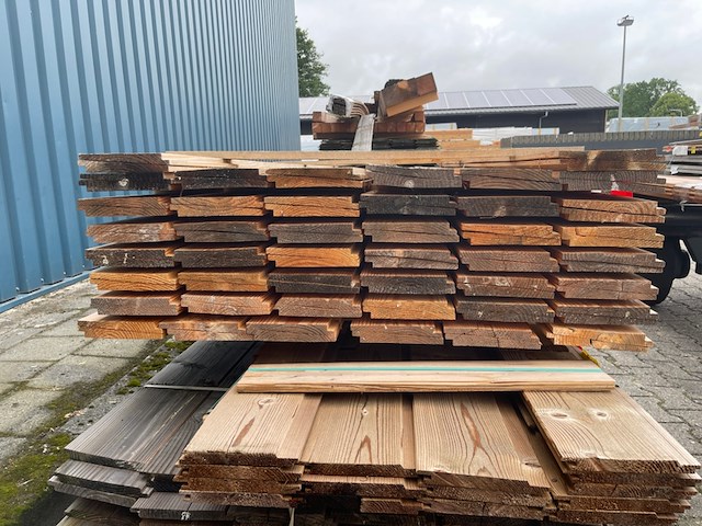 Ca. 88x douglas zweeds rabat, 26x190mm, lengte 300cm - afbeelding 3 van  3