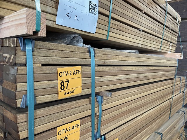 Ca. 88x guyana teak planken geschaafd, 21x90mm, lengte 155cm - afbeelding 4 van  4