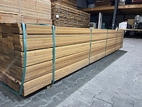 Ca. 88x guyana teak planken geschaafd, 21x90mm, lengte 215cm - afbeelding 2 van  4