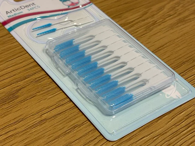 Ca. 88x tandenstokers - medium - 42 pack arctic dent, mint - afbeelding 3 van  4