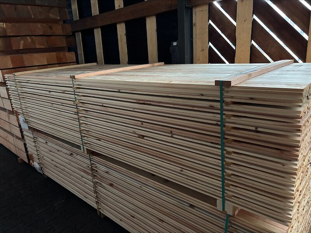 Ca. 89x douglas dubbele rhombus, 18x137mm, lengte 500cm - afbeelding 2 van  4
