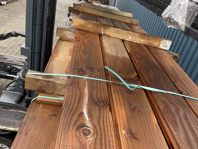 Ca. 8x douglas wisselsponning, 18x190mm, lengte 500cm - afbeelding 1 van  3