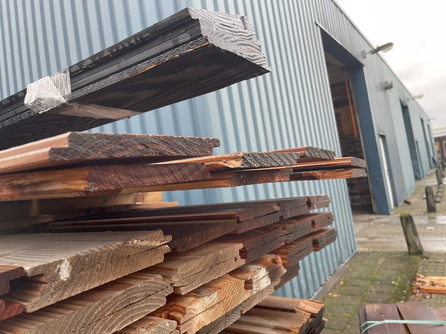 Ca. 8x douglas wisselsponning, 18x190mm, lengte 500cm - afbeelding 3 van  3