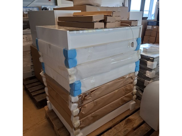Ca. 8x spiegelkast glans wit - afbeelding 1 van  8