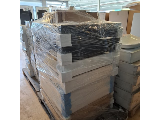 Ca. 8x spiegelkast - afbeelding 1 van  7