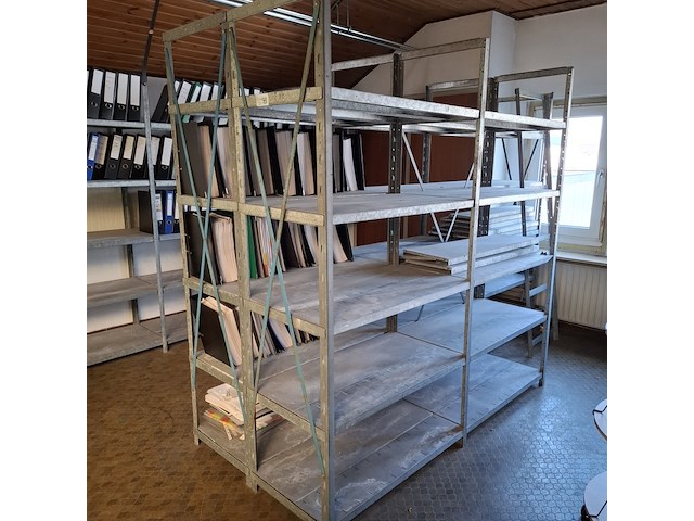 Ca. 9 meter metalen stelling - afbeelding 1 van  7