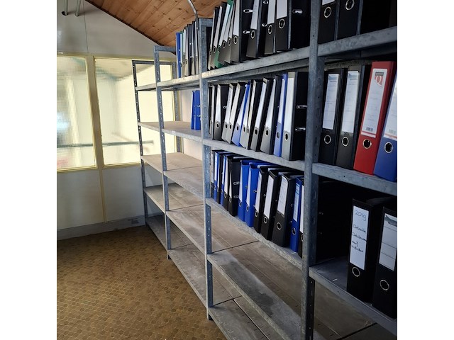 Ca. 9 meter metalen stelling - afbeelding 3 van  7