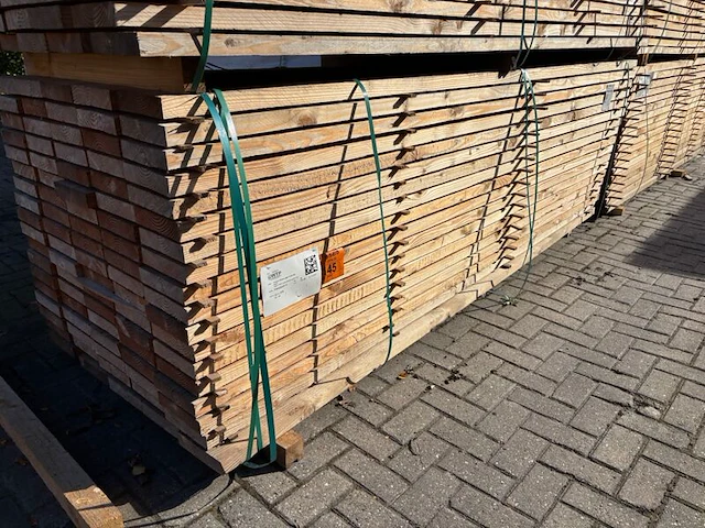 Ca. 90x douglas planken fijnbezaagd, 43x200mm, lengte 300cm - afbeelding 4 van  4