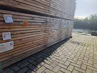 Ca. 90x douglas planken fijnbezaagd, 43x200mm, lengte 400cm - afbeelding 4 van  4