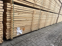 Ca. 90x douglas planken fijnbezaagd, 43x200mm, lengte 500cm - afbeelding 4 van  4