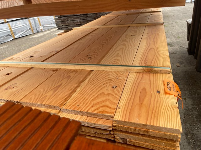 Ca. 90x douglas veer en groef, 18x185mm, lengte 400cm - afbeelding 1 van  3