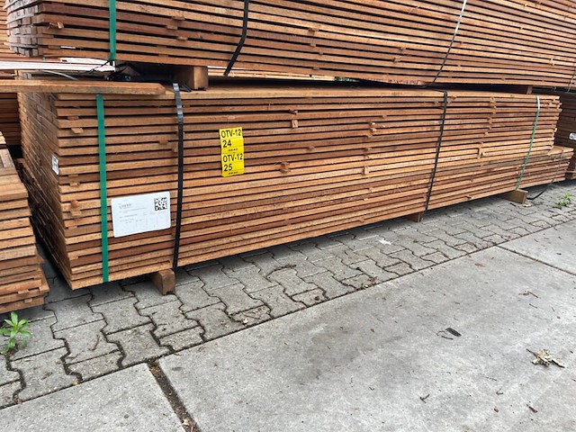 Ca. 90x guyana teak beschoeiingsplanken, 20x100mm, lengte 400cm - afbeelding 4 van  4