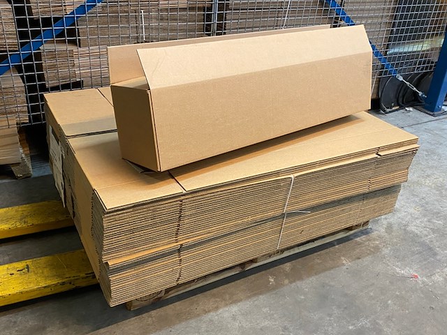 Ca. 90x lange verzenddozen 105x23x23cm dubbelgolf, bruin - afbeelding 1 van  4