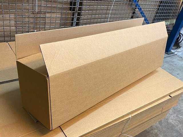 Ca. 90x lange verzenddozen 105x23x23cm dubbelgolf, bruin - afbeelding 2 van  4