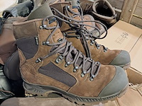 Ca. 90x paar diverse schoenen, o.a. haix, neskrid en meindl - afbeelding 3 van  8