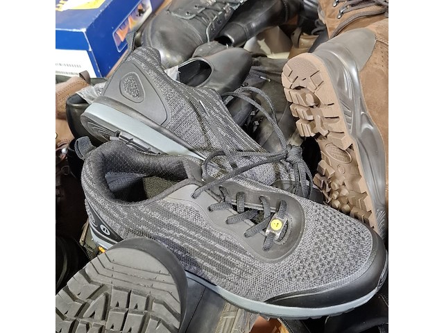 Ca. 90x paar diverse schoenen - afbeelding 5 van  6