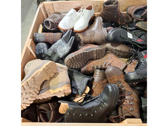 Ca. 90x paar diverse schoenen - afbeelding 6 van  7