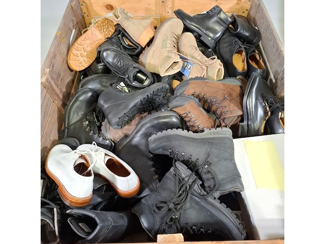 Ca. 90x paar diverse schoenen - afbeelding 2 van  8