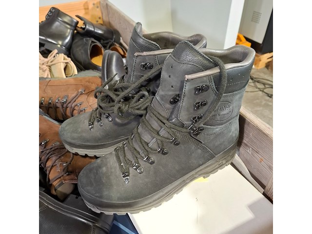 Ca. 90x paar diverse schoenen - afbeelding 3 van  8
