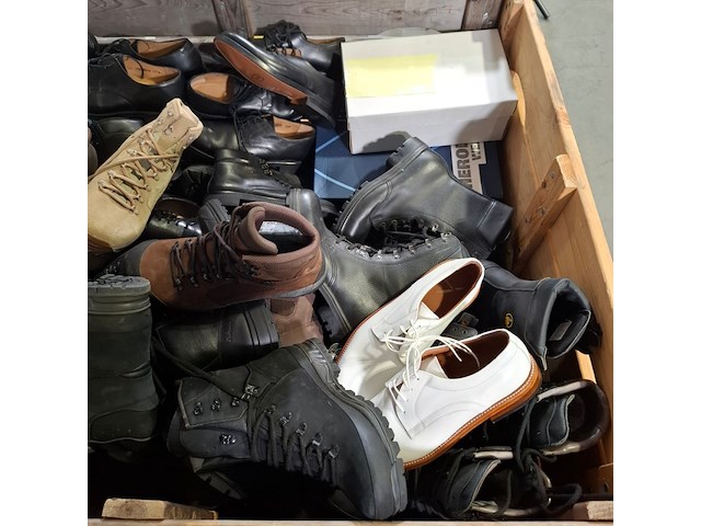 Ca. 90x paar diverse schoenen - afbeelding 6 van  8
