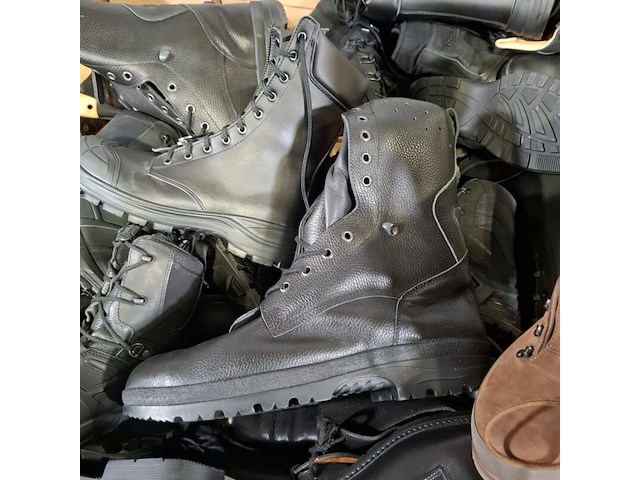 Ca. 90x paar diverse schoenen - afbeelding 4 van  7