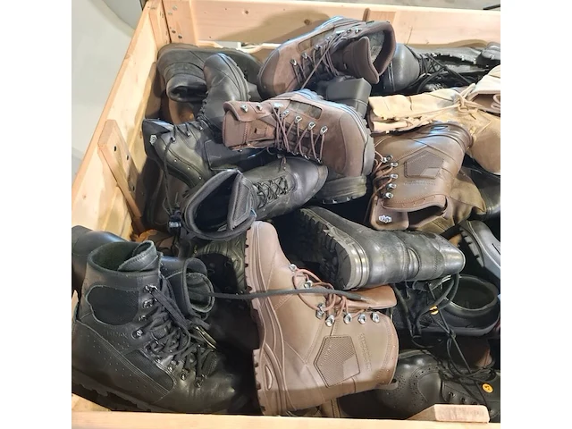Ca. 90x paar diverse schoenen - afbeelding 8 van  8