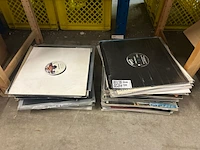 Ca. 90x vinylplaten (ip's en maxisingles)