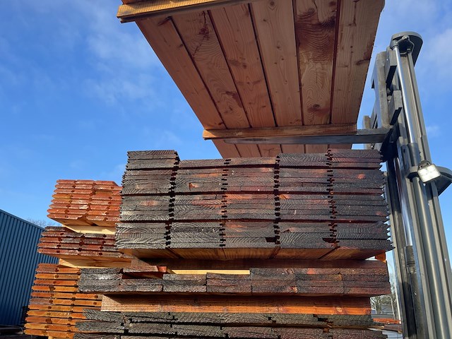 Ca. 91x douglas veer en groef, 18x190mm, lengte 400cm - afbeelding 2 van  2