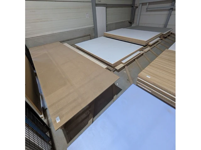 Ca. 91x houten plaatmateriaal - afbeelding 1 van  24