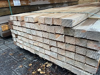 Ca. 92x douglas regels fijnbezaagd, 50x75mm, lengte 400cm - afbeelding 3 van  3