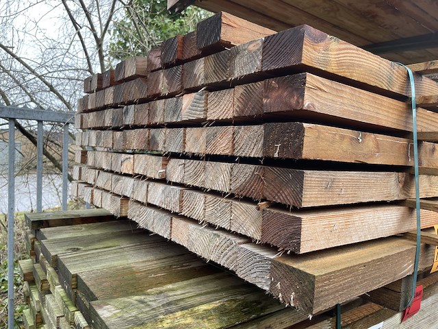 Ca. 93x douglas balken fijnbezaagd, 50x75mm, lengte 400cm - afbeelding 3 van  3