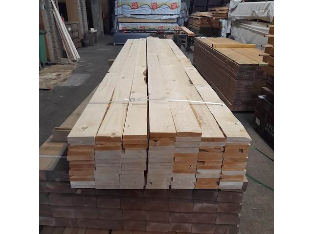 Ca. 93x vuren lat geschaafd, 1,8 x 9,5 x 300 cm - afbeelding 2 van  7