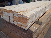 Ca. 93x vuren lat geschaafd, 1,8 x 9,5 x 300 cm - afbeelding 3 van  7