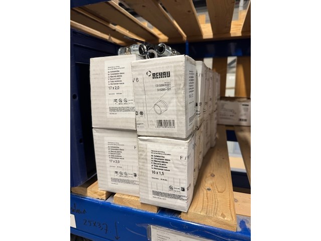 Ca. 950x koppeling en 20x doos schuifhuls, 2147483647 - afbeelding 9 van  11