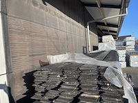 Ca. 95x douglas wisselsponning/halfhoutsrabat zwart gecoat, 18x190mm, lengte 500cm - afbeelding 1 van  3