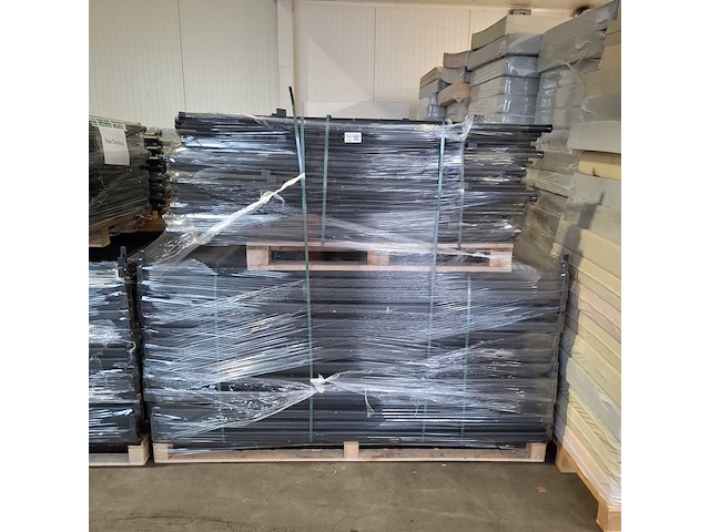 Ca. 96x bed - afbeelding 1 van  5