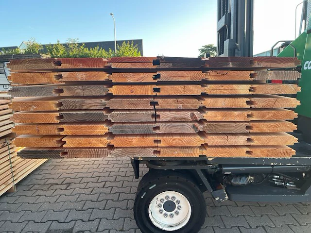 Ca. 96x douglas wisselsponning/halfhoutsrabat, 18x190mm, lengte 300cm - afbeelding 2 van  3